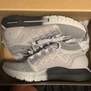 Under armour HOVR phantom